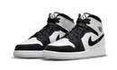 Air Jordan 1 Mid Diamond Shorts