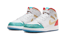 Air Jordan 1 Mid Sneaker School NC to Chicago