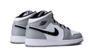 Air Jordan 1 Mid Light Smoke Grey