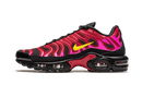 Nike Air Max Plus Supreme University Red