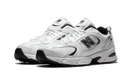 530 White Black Details