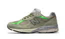 New Balance 990v3 MiUSA Patta Keep Your Family Close