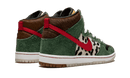 Nike SB Dunk High Dog Walker