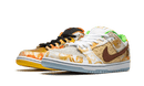 Nike SB Dunk Low Street Hawker